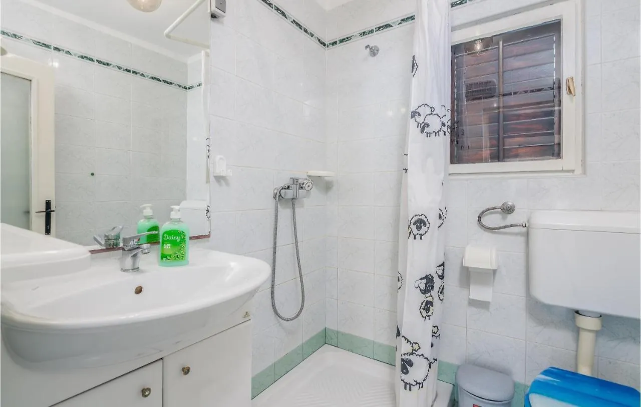 1 Bedroom Nice Apartment In Stara Baska